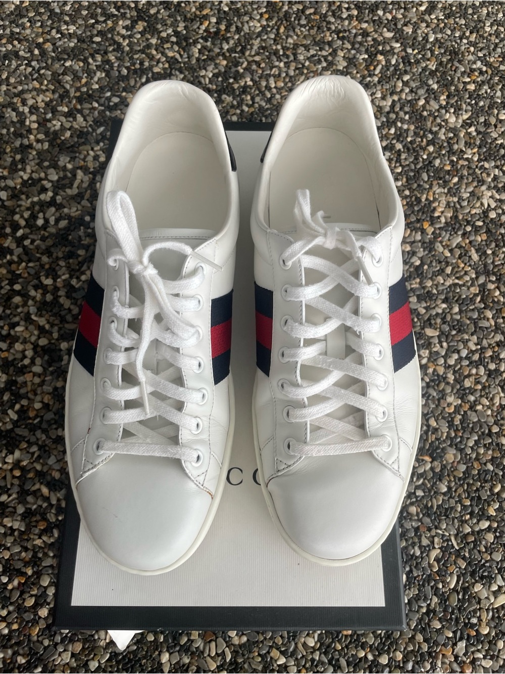 Gucci White Leather Sneakers with Navy & Red Web Stripe